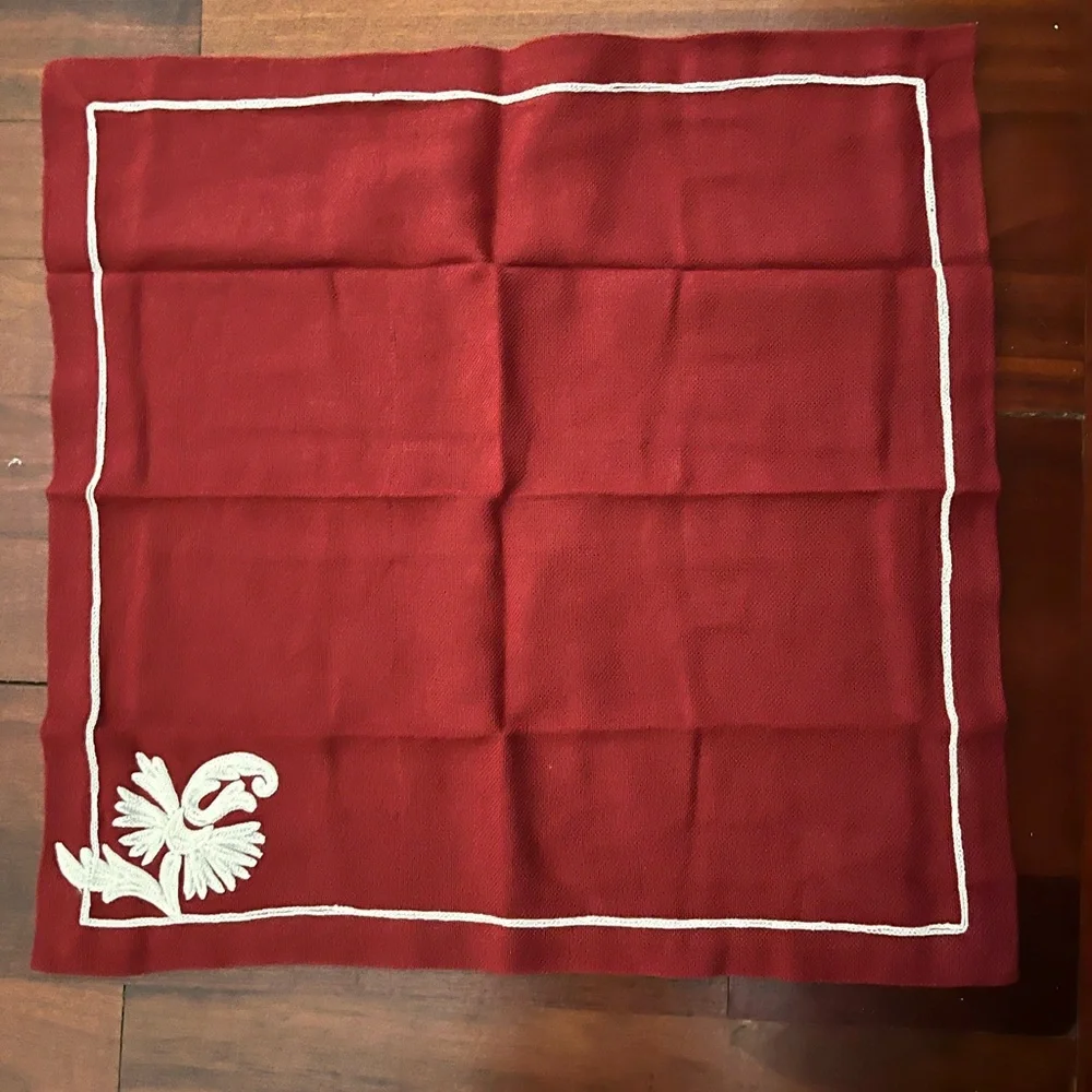 New table ware Williams Sonoma Crimson 8 Napkins and 8 Placemats deep Red